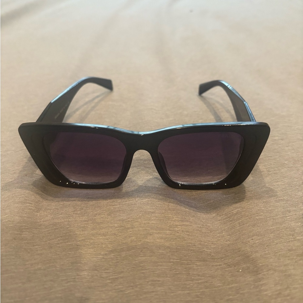 Black Cat-Eye Sunglasses